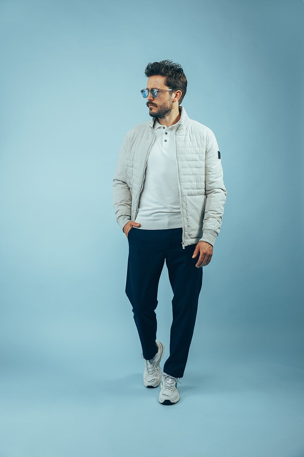 Jan de Cock toont man in zomerjas